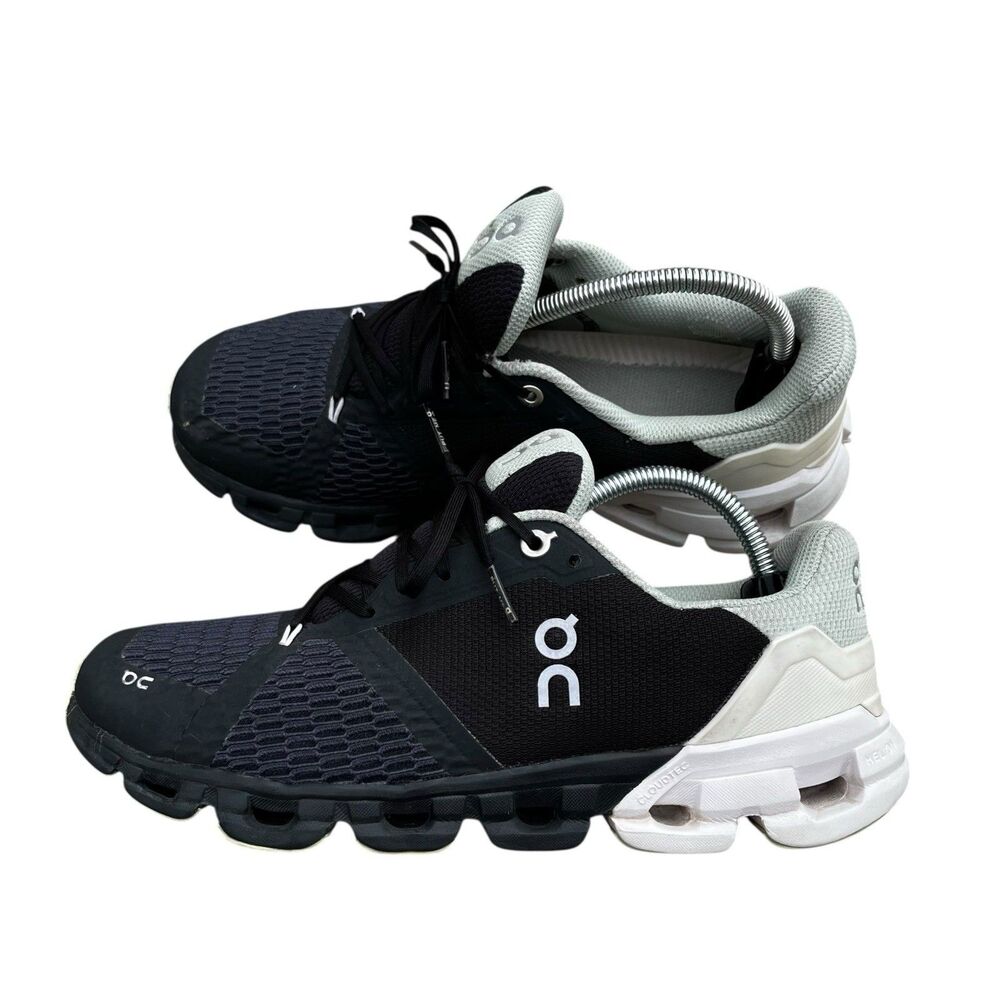 On Cloudflyer 4 Womens Size 8 Black Mint Green Athletic Running Shoes Sneakers